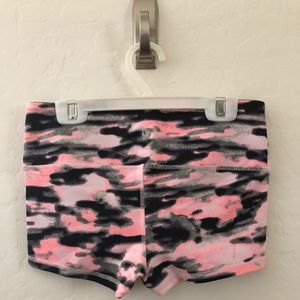 LULULEMON BOOGIE SHORTS